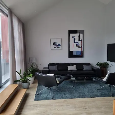 Fabulous Penthouse With Parking. Apartment *